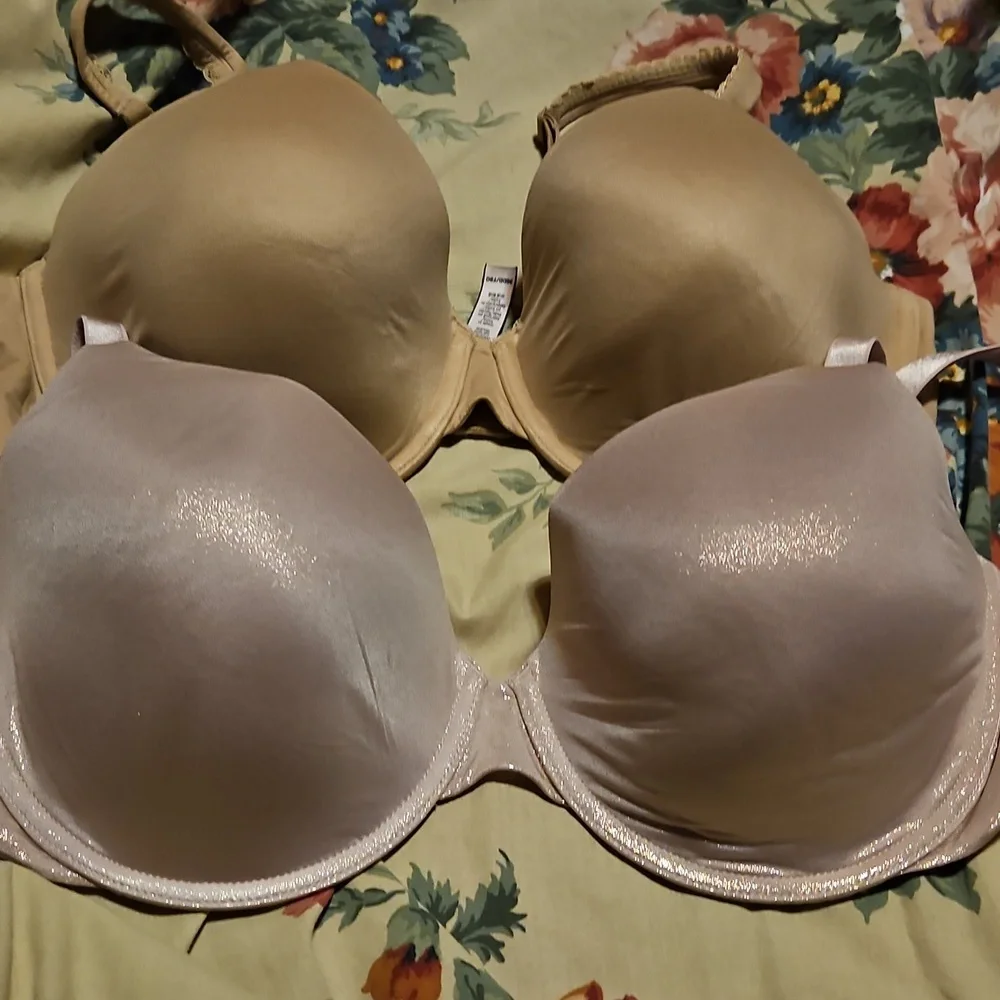 Victoria's secret bundle of two bras 36 DD - Picture 2 of 12